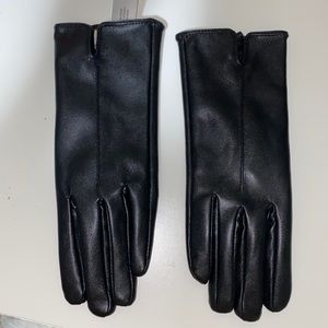 Free gloves